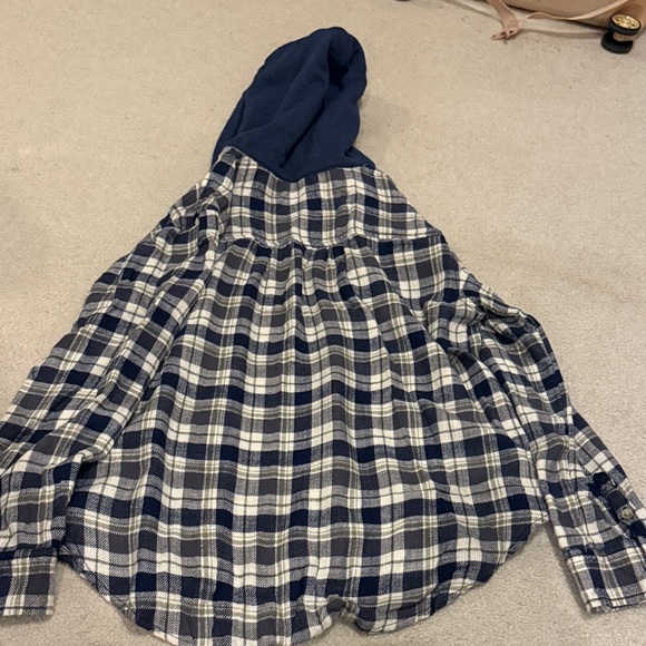 American Eagle Outfitters Navy and Cream Checkered Hoodie - Picture 3 of 3